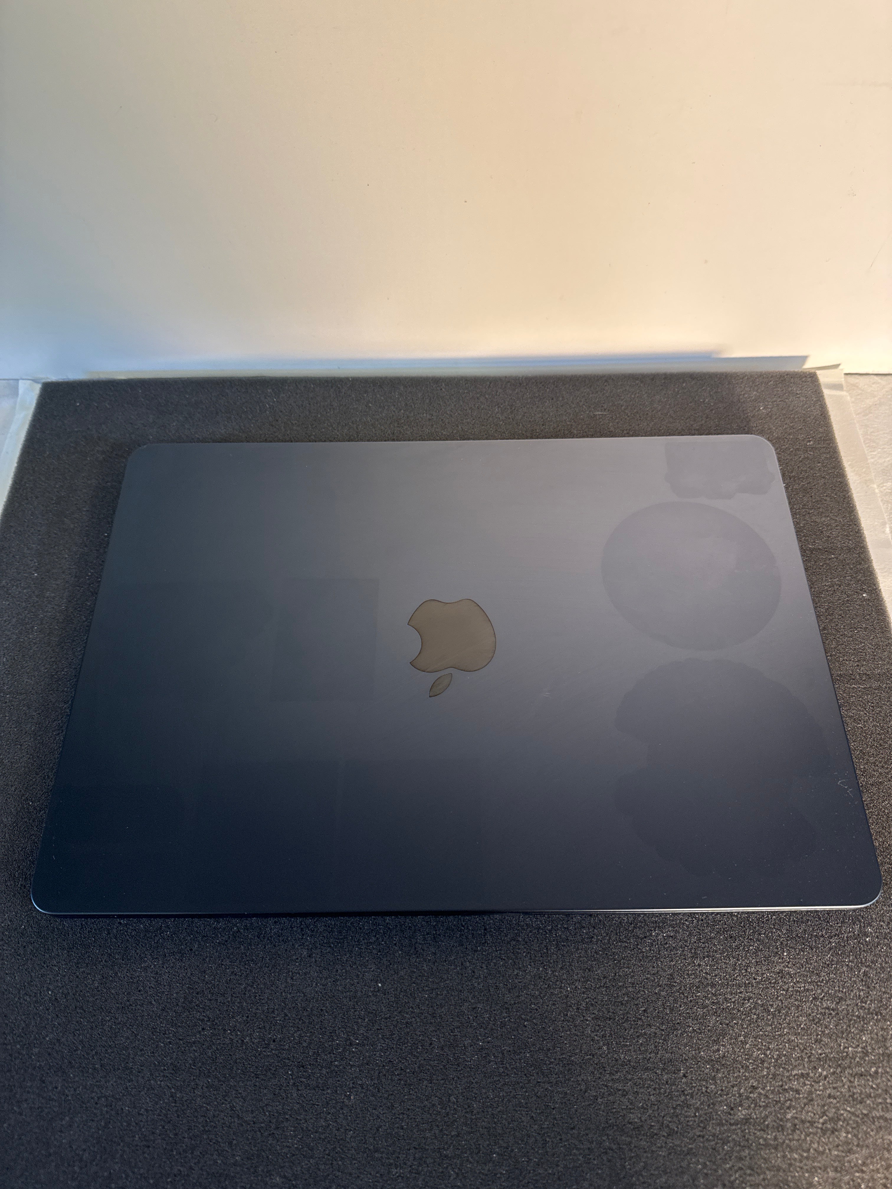 MacBook Air 13” M3 16/500
