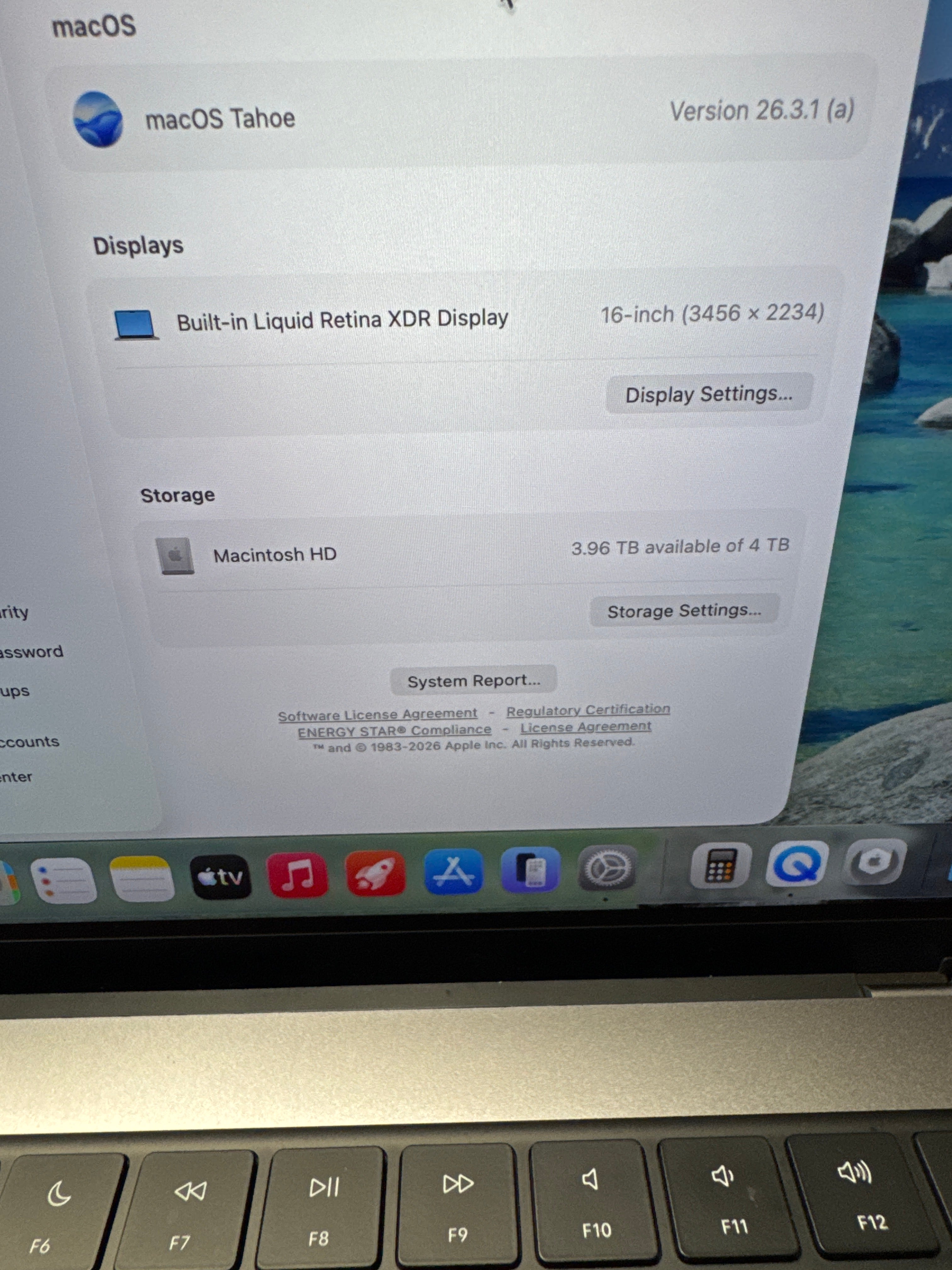 MacBook pro 16” 2023 M2 Max 32/4TB. 12 core CPU, 30 core gpu
