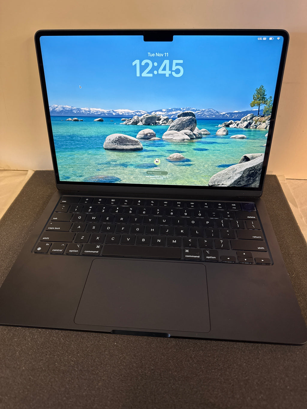 MacBook Air 13” M3 2024 8gb/256gb