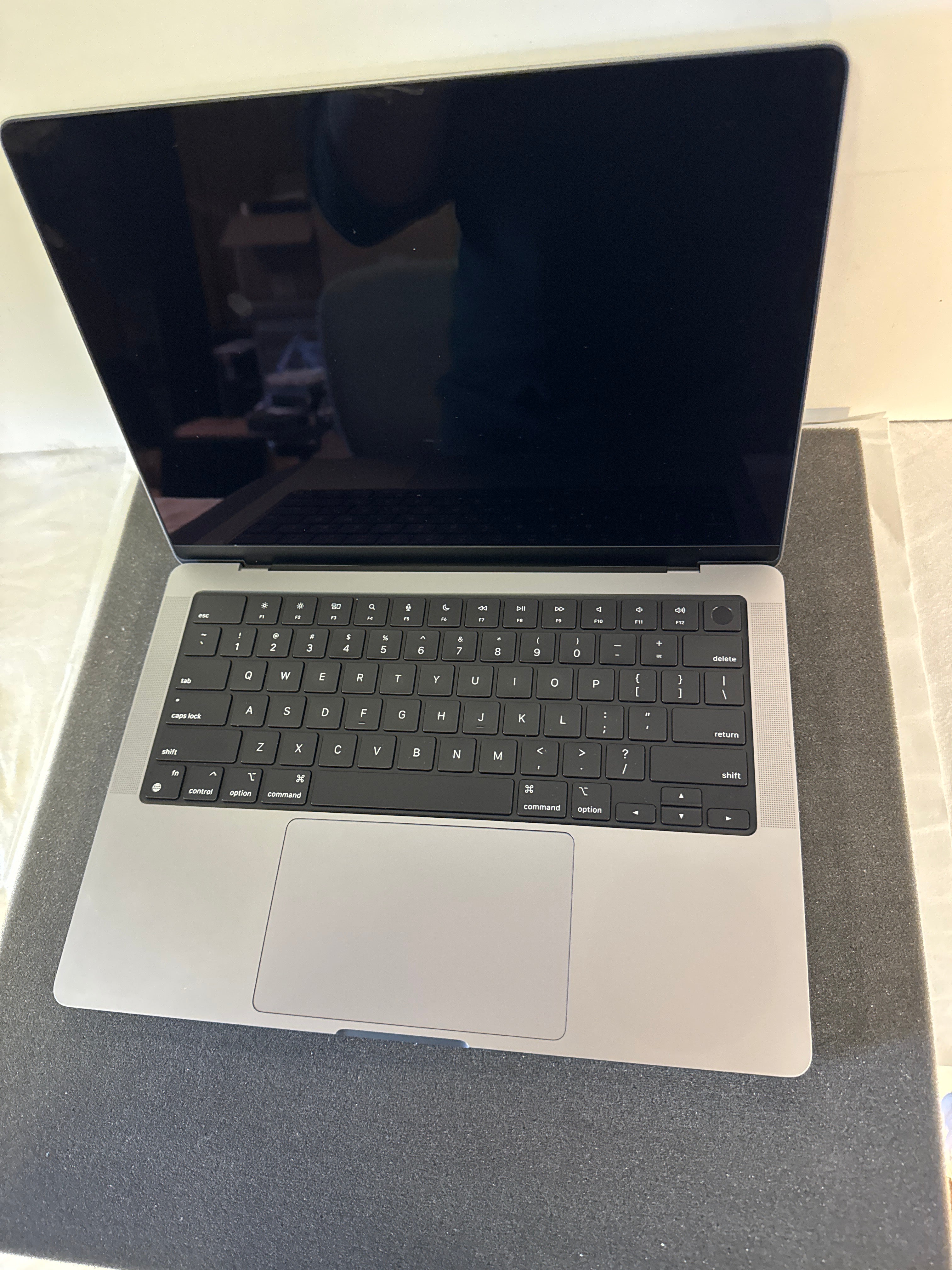 MacBook Pro 14” 2021 M1 Pro 16/500