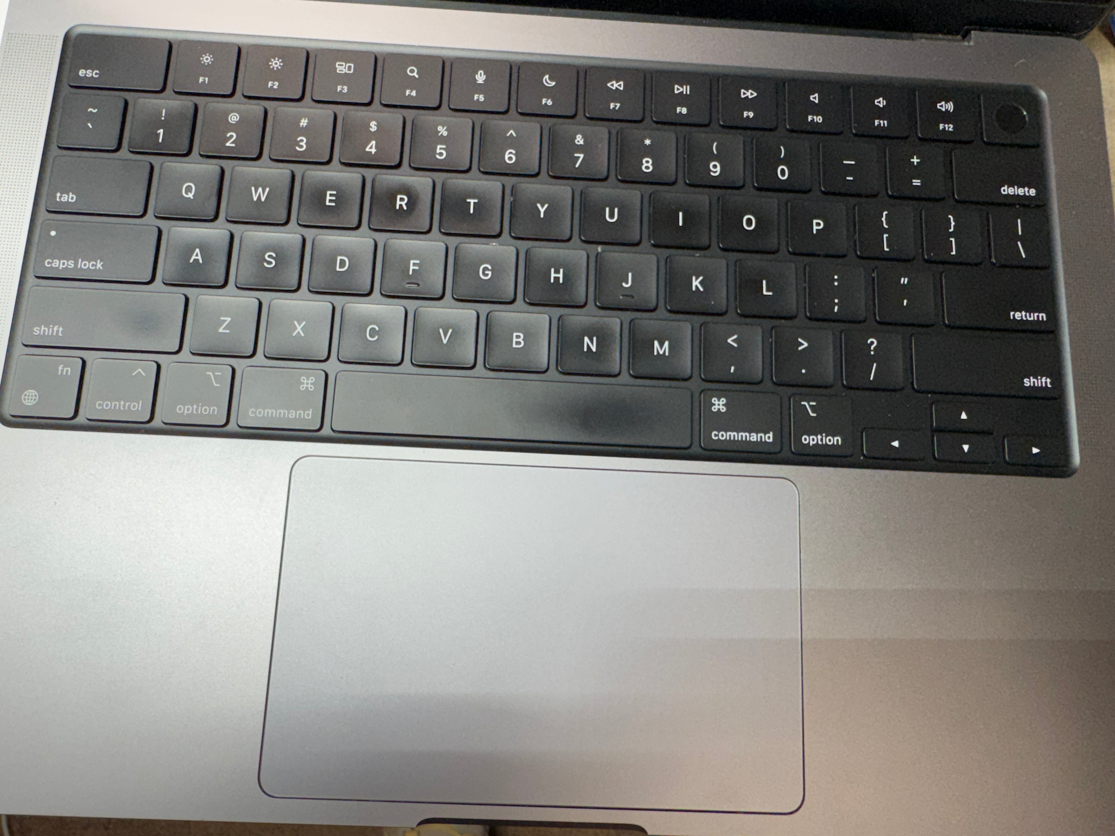 MacBook pro 14” M1 pro 16/1tb. 10core CPU. 16 core GPU.