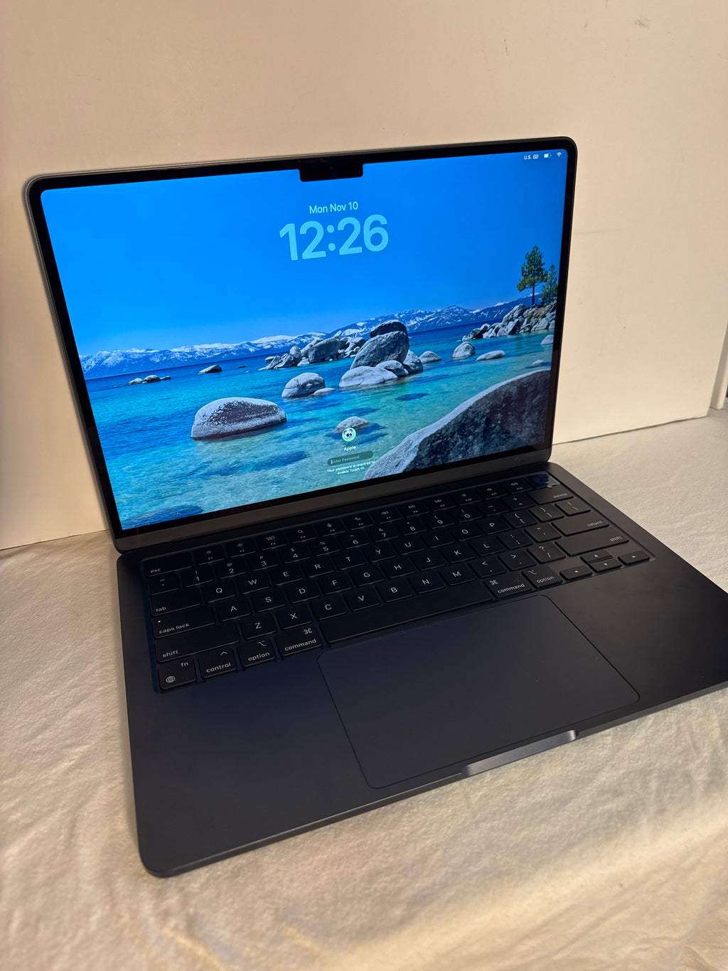 MacBook Air 13” M3 2024 8gb/256gb